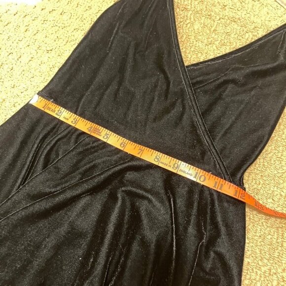 Vintage Y2K Whimsigoth Sleeveless Velvet Midi Handkerchief Dress Black – S/M - Picture 8 of 10